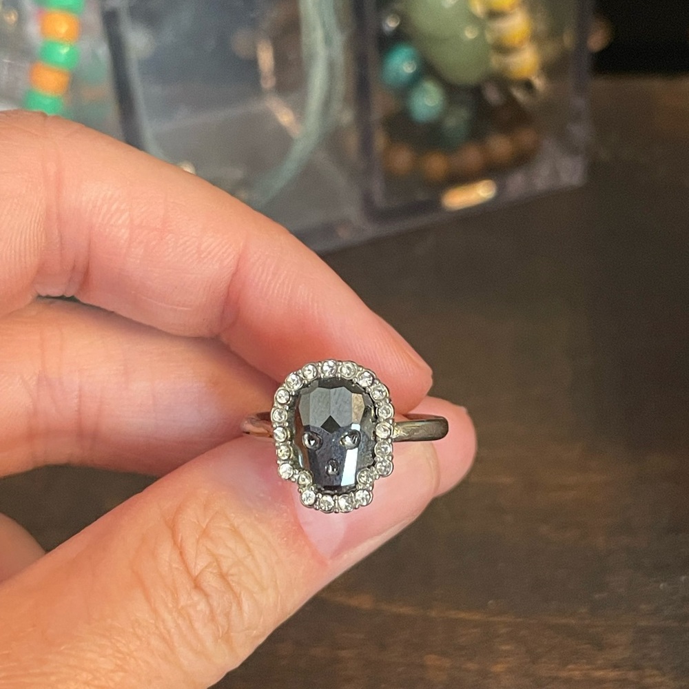 Luca and Danni skull ring size 6